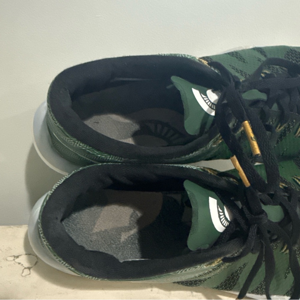 Michigan State Spartans Nike Free Trainer 5.0 V6 Amp Mens Shoes - Sz. 11 View 5